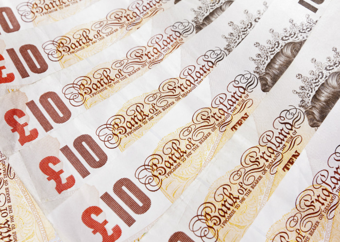 Old £10 note deadline: one day left to spend Charles Darwin paper banknotes