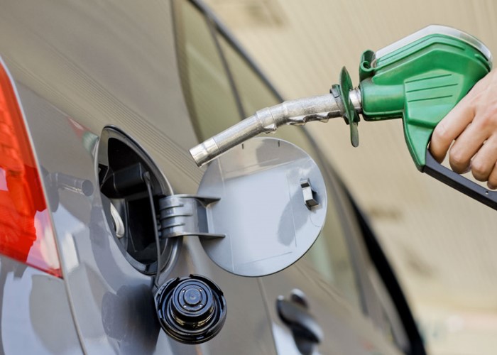 Supermarkets cut cost of diesel