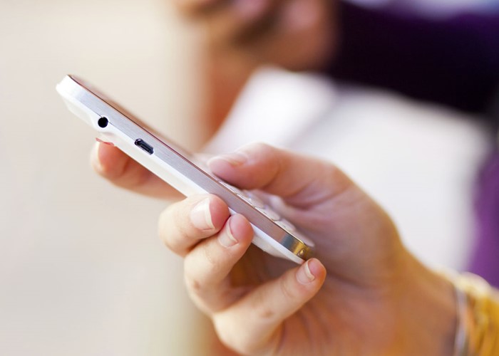 How your mobile phone can help you manage your money